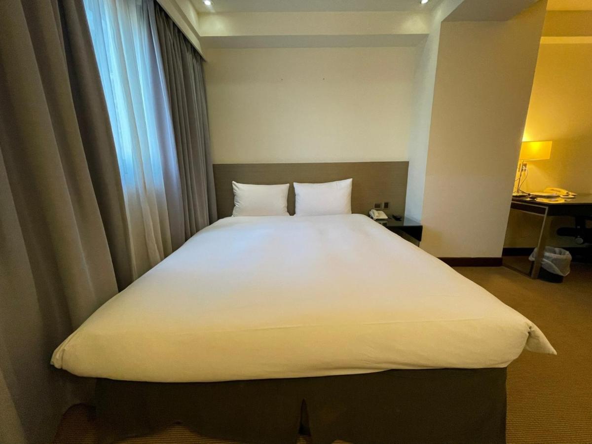Guide Hotel Hsinchu Zhongyang Eksteriør billede