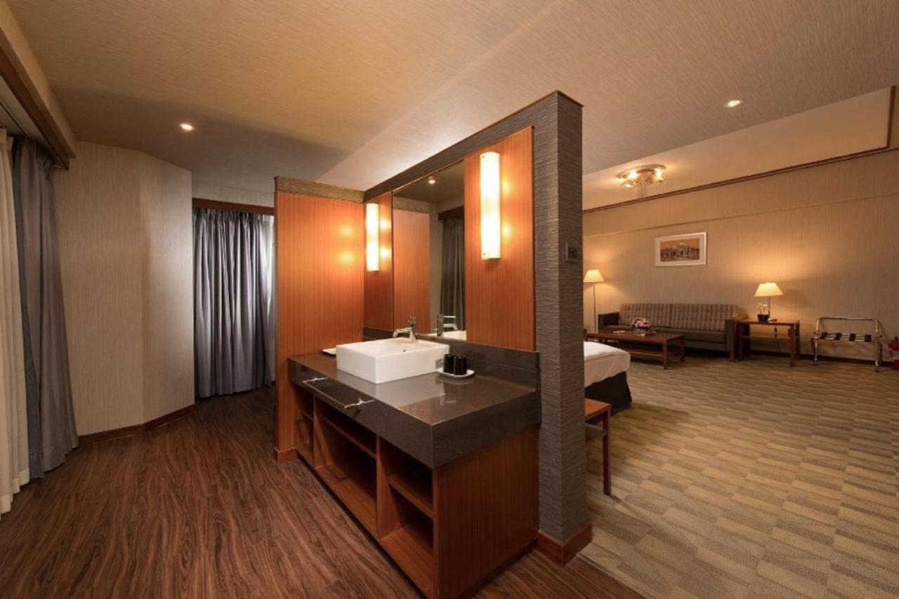 Guide Hotel Hsinchu Zhongyang Eksteriør billede