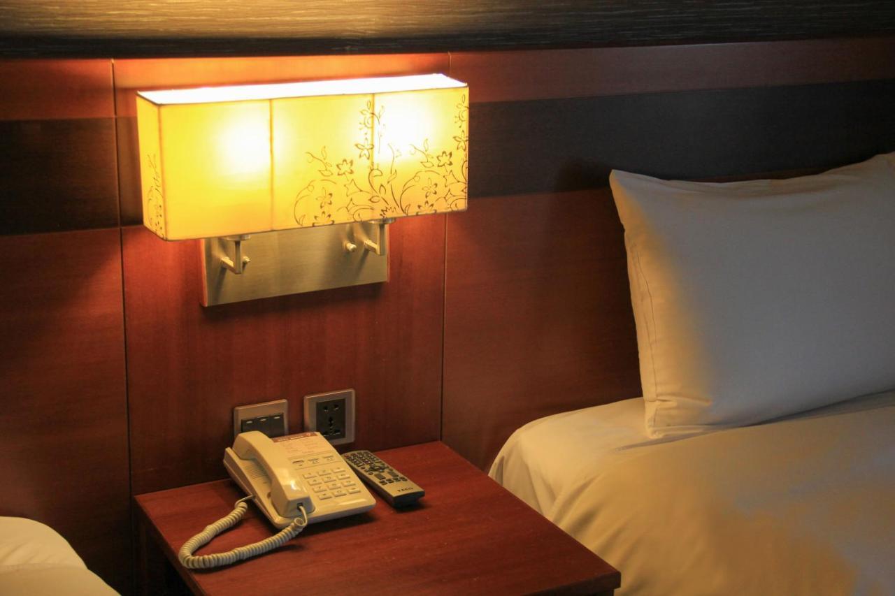 Guide Hotel Hsinchu Zhongyang Eksteriør billede